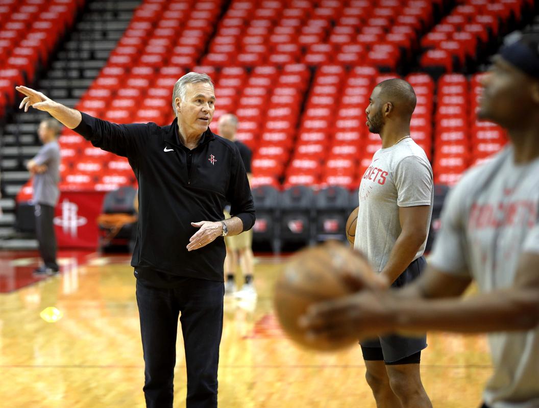 nba火箭队球员及主教练,nba火箭队主帅